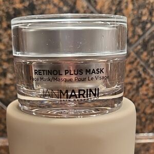 Jan Marini Retinol Plus Face Mask - Clear and Cream